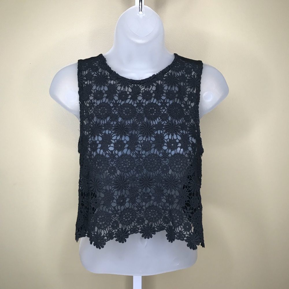 Cut out crop top